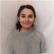 Educadora de párvulos proporciona estimulación y apoyo pedagógico a niños y niñas de 0-6 años, en diversas áreas