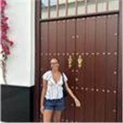 Musical theatre teacher to students aged 4-18 years old