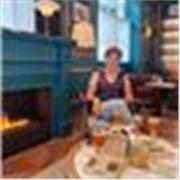 Prof particulier depuis 10 ans, collège, lycée, universitaire pour le français et la littérature. Français Langue Étrangère. 