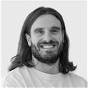 Especialista en Marketing online con experiencia profesional en growth, analítica y estrategia