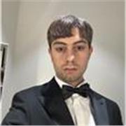 Prof. de inglés titulado C2: clases dinámicas de apoyo, conversación y exámenes para todos los niveles.