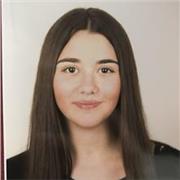 Doy clases particulares de todas las materias. Estudio educación primaria en la Universidad y tengo experiencia con los niños. Soy una persona amable y simpática. Me gusta mi trabajo/estudio