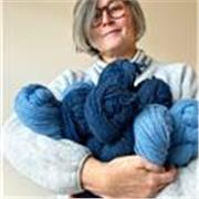 Designer graphique depuis 30 ans, coloriste et design maille