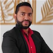 Passionate Mathematics teacher with experience helping students of all ages (from 9 years old).