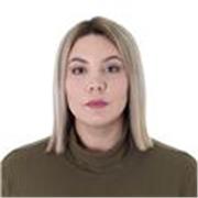 Profesora de lengua y literatura imparte clases a todas las edades
