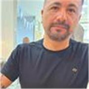 Profesor y docente en escuelas técnicas secundarias y de adultos. Con experiencia en la enseñanza de matemáticas, física y afines