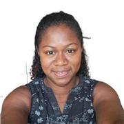 Sono insegnante in Madagascar da 2019 ma in Italia, sono studentessa. Ho una buona padronanza del francese