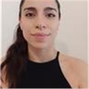 Profesora de comunicación, marketing y oratoria en español