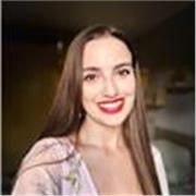 Laureata in Pedagogia offre lezioni di Italiano per stranieri e supporto allo studio personalizzato 