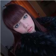 Se hai bisogno di aiuto per i compiti, sono qui che ti aspetto!