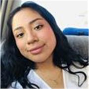 Profesora de inglés. Con 2 años de experiencia en enfoque niños, jóvenes y adultos. 