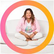 Comunicadora y líder, especializada en educación financiera y gestión de equipos