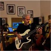 Basso professionale con metodo pratico groove e tecnica reale