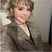 I give affordable music lessons, specialising in piano, singing and French horn!:)