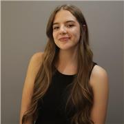 Estudiante de Grado en Biología. Ofrezco clases particulares de inglés, biología, matemáticas, química, física y geología. Tengo experiencia con niños y adolescentes. Ofrezco proximidad generacional lo que me acerca a comprender y empatizar con el alumno