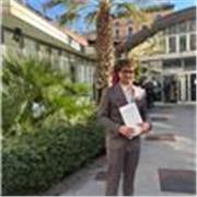 Laureando in storia e cultura dei paesi mediterranei. Tratto anche paesi arabi e storia per scuola elementare, media e superiore