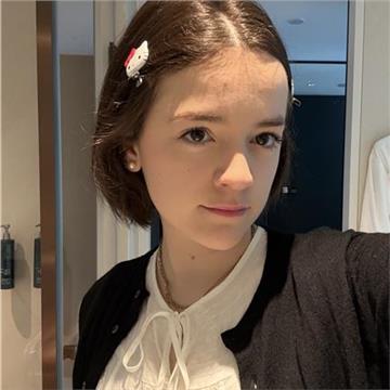 María