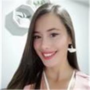 Profesora ofrece clases particulares de química a chicos