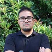 Law Tutor teaches bachelor degree students