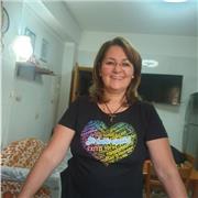 Madre Lingua Spagnola. Laureata, titolare della cattedra di Conversazione in Lingua Spagnola all'istituto Linguistico  Regina Margherita  Palermo. Imparte lezioni private a Casteldaccia, ore pomeridiane