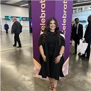 English tutor, teaches students of all ages and levels