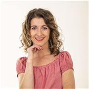 Soy dietista-nutricionista, autora y formadora. Doy clases de nutrición, dietética, alimentación saludable y salud digestiva.