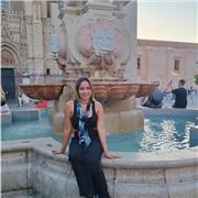 Soy ingeniero Civil,mi idioma nativo el español así que podría enseñarlo