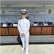 Physical educator and specialist in Physical Medicine and Rehabilitation, with experience in the military environment.