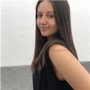 Profesora de apoyo escolar y clases de inglés a niños y adultos