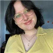 I have obtained a bachelor’s degree in applied psychology, received a B in my english GCSE’s, and am a native english speaker.