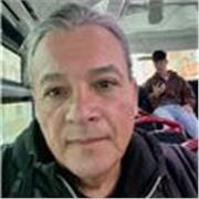 He dado clases en institutos privados de computación. A distintos perfiles, desde niños a adultos. Con conocimmientos de pedagogía