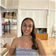 Estudiante de universidad con gran experiencia en el trato y enseñanza de menores.