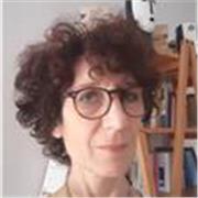 Docente impartisce lezioni ambito storico/umanistico/letterario