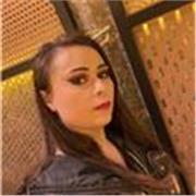 Opositora para profesora de FP de imagen personal y peluquería 