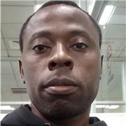 I am a university lecturer. My lessons are aimed at students who want structured, practical-based and high-level academic support.