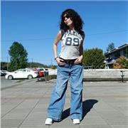 Imparto clases de lengua castellana y comunicaciones, literatura, habilidades como oratoria, escritura creativa y teatro