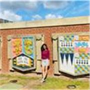 Science professional student (maters in molecular biotechnology) ready to teach students