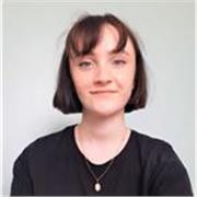 Etudiante en Médiation Culturelle à la Sorbonne Nouvelle, je suis disponible pour donner des cours de soutien (niveau collège et lycée) dans plusieurs matières (anglais, histoire, français etc)