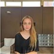 Profesora de apoyo escolar de forma presencial o online