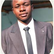 Josue katengo etudiant en bac 1 science technologique à l'université nouveaux horizons