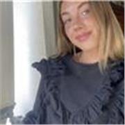 Profesora particular muy responsable y sociable, llevo 5 años dando clases a niños de ESO y bachiller.