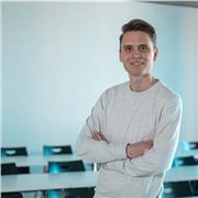 Ingegnere Informatico e Ricercatore Universitario offre Lezioni Private di Programmazione e Informatica di Base – Online e a Cantù