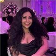 English tutor. Law graduate with Master’s, currently at the Bar, 7 years’ experience giving online lessons. 