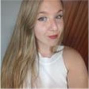 Profesor de inglés que imparte clases de todas las edades hasta bachillerato. Imparto todas la materias de educación de Infantil y primaría