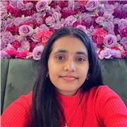 Biology tutor providing lessons to students