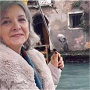 Laureata in matematica, esperienza pluriennale in ripetizioni e aiuto compiti, zona Roma sud