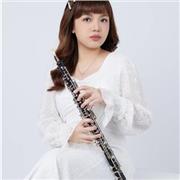 I am a patient, creative, and dedicated oboist and teacher, aiming my lessons at students of all ages who wish to build confidence