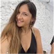 Me considero una persona muy polivalente con ganas de dar lo mejor de mi a mis alumnos para ayudarles en su proceso de aprendizaje (tanto niños en cualquier área como adultos en lenguas).