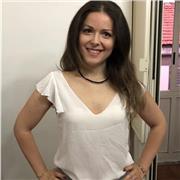 Laureata in Lettere e Scienze dell’Amministrazione impartisce lezioni private di italiano, diritto, filosofia, storia, lingue straniere