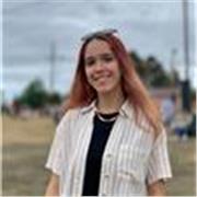 Estudiante universitaria. Doy clases particulares de cualquier asignatura (idiomas solo catellano, inglés y francés) para primaria y ESO